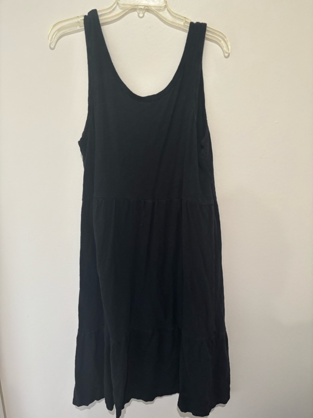 Black Sleeveless Tiered Dress - Gap - Picture 5 of 6